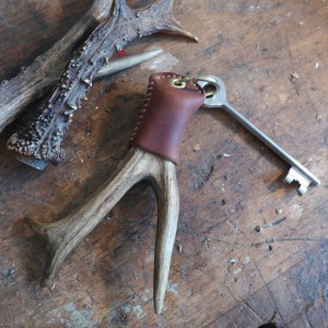 jagdhausschlüssel Geweih Schlüsselanhänger Bergütte  3433